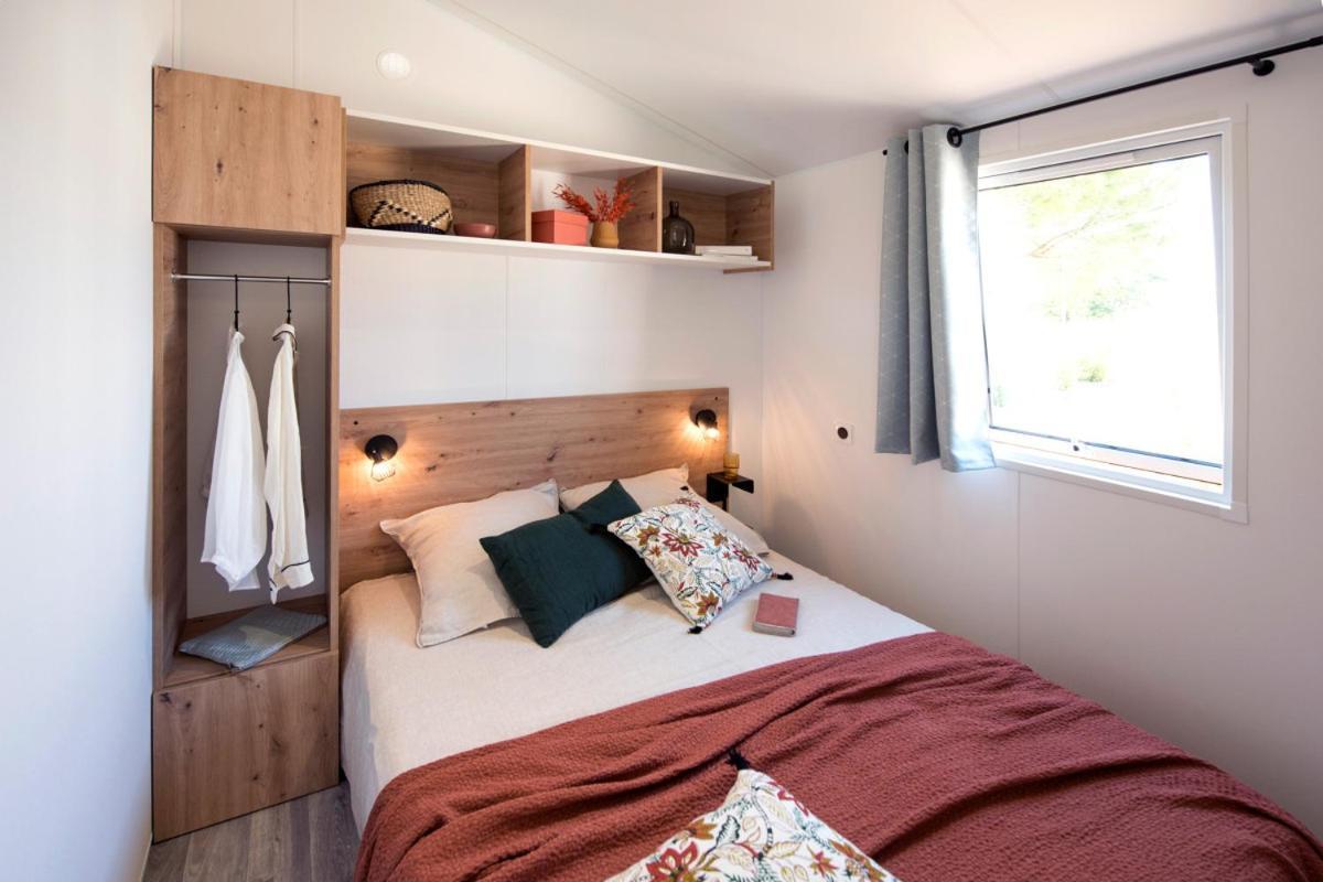 Camping Le Rey Louvie Juzon Luaran gambar