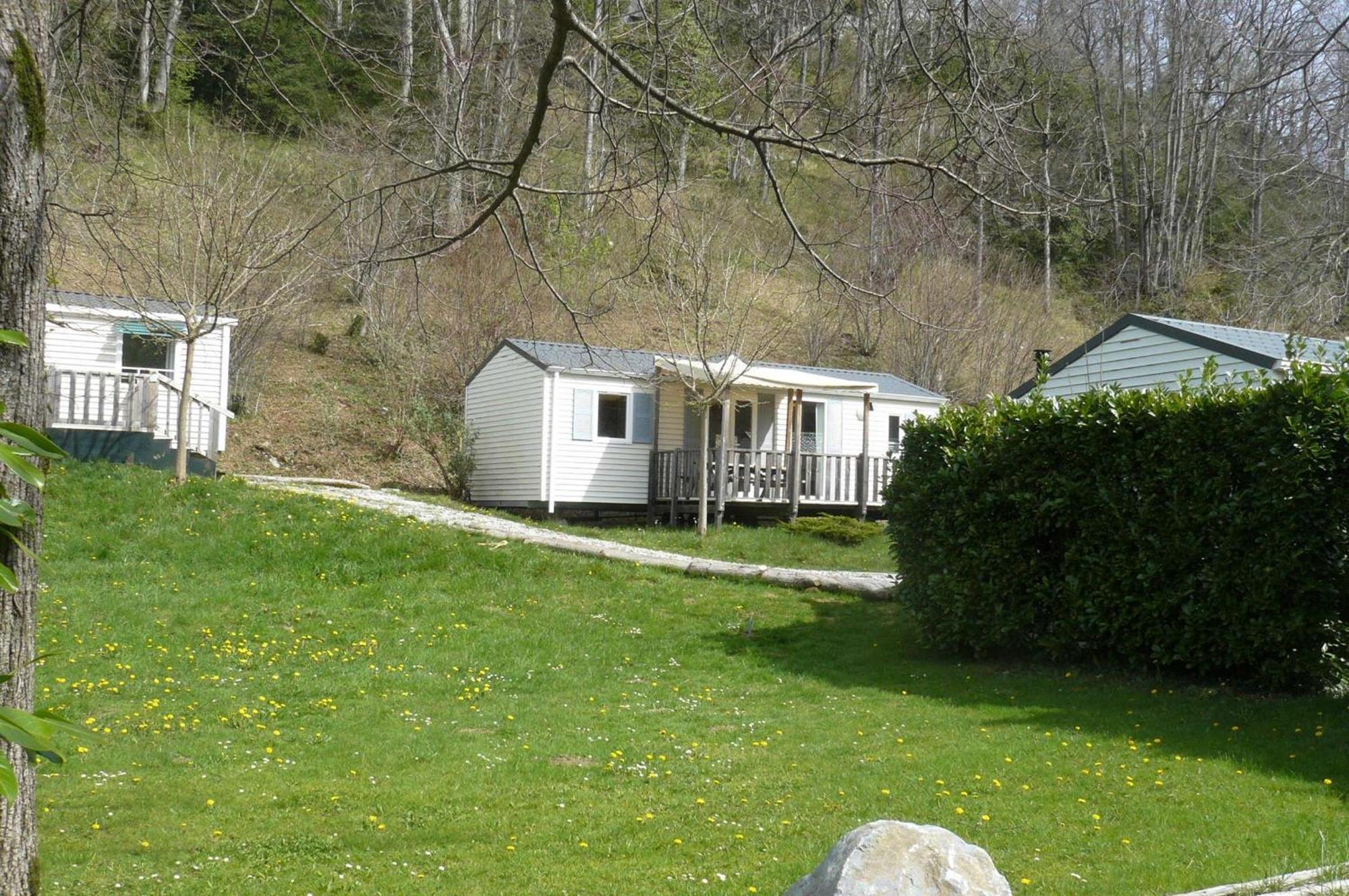 Camping Le Rey Louvie Juzon Bilik gambar