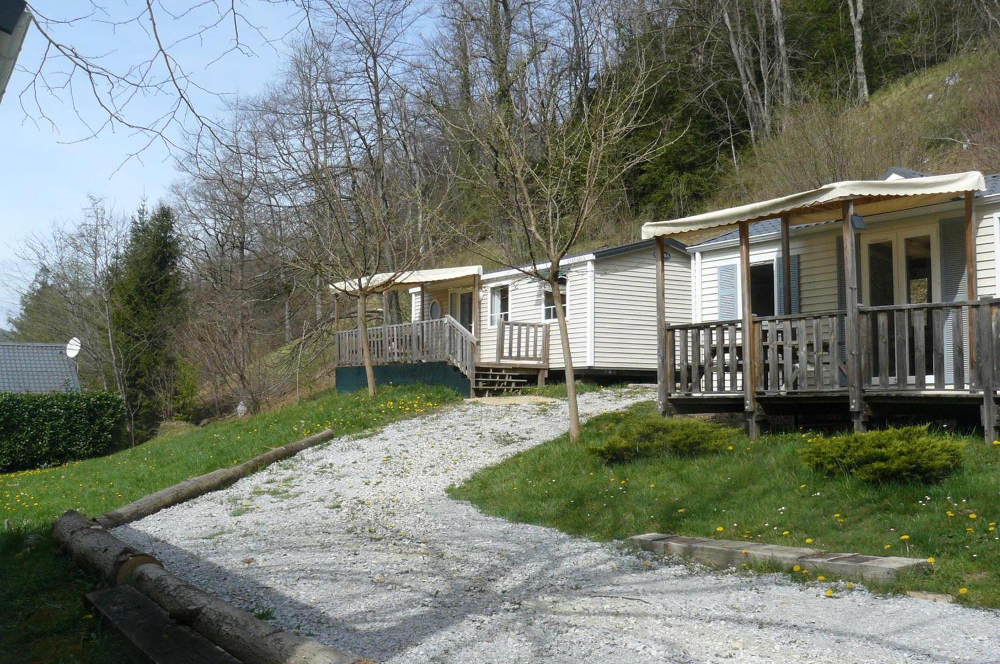 Camping Le Rey Louvie Juzon Bilik gambar