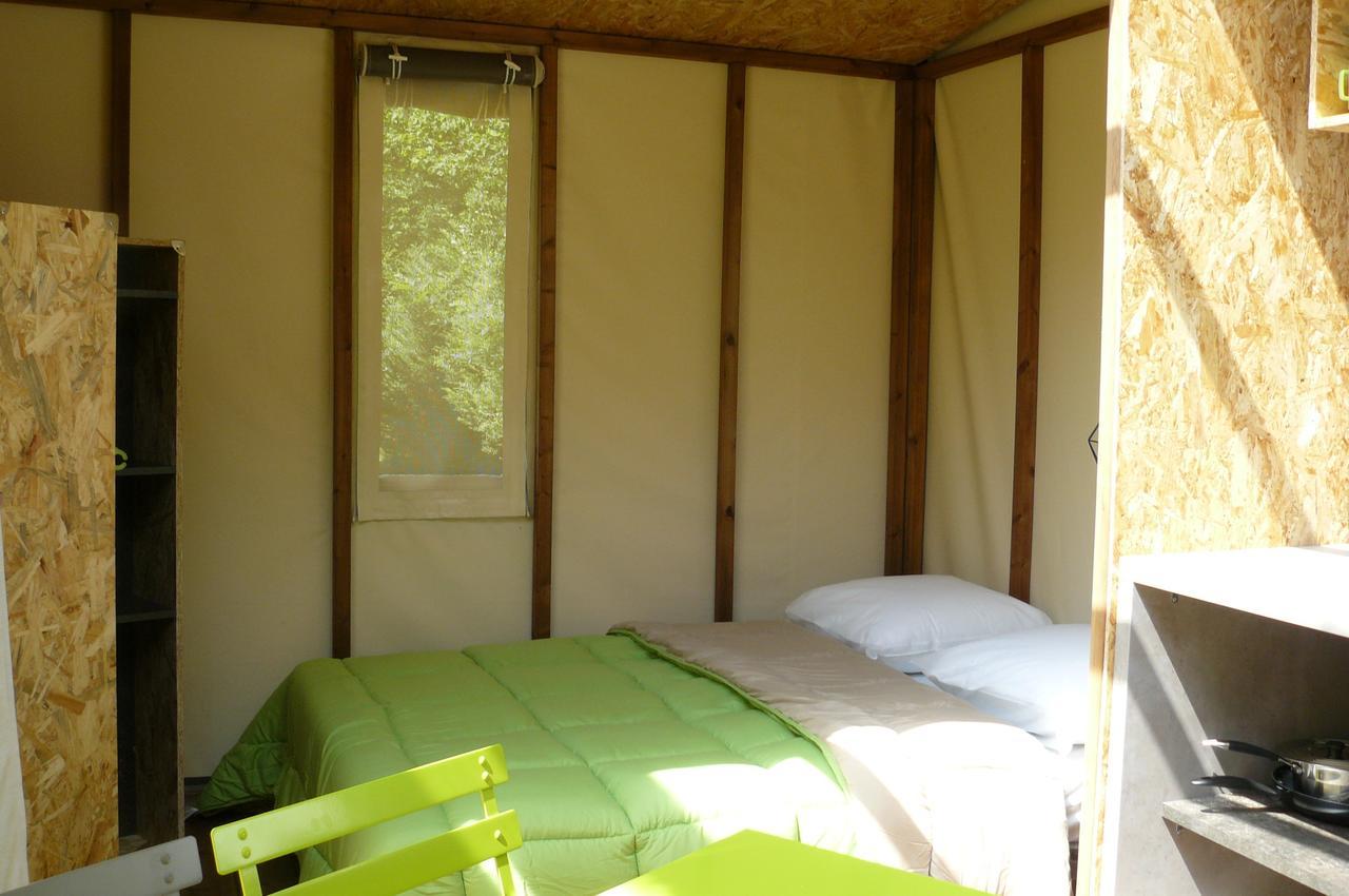 Camping Le Rey Louvie Juzon Luaran gambar