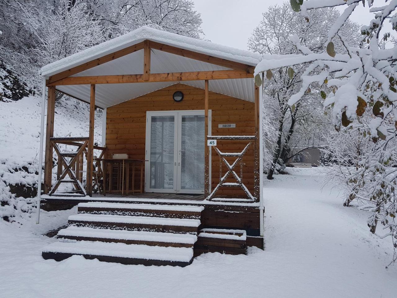 Camping Le Rey Louvie Juzon Luaran gambar
